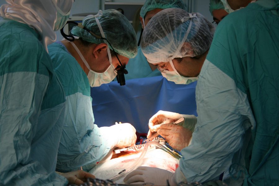 Kardiochirurgové z VFN před 50 lety provedli první bypass
