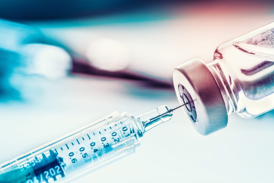 Stinná stránka vakcín: hrozí riziko trombózy?