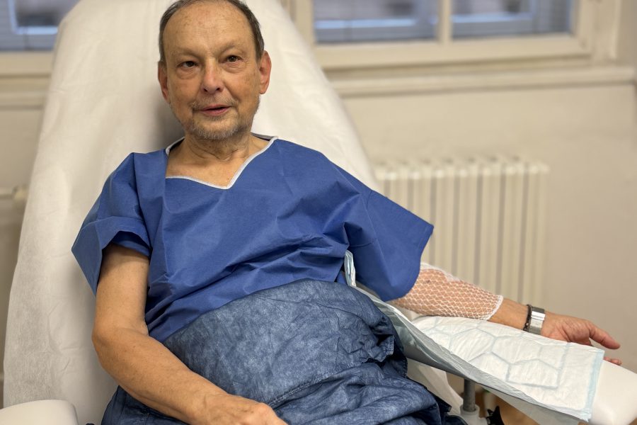 Naděje pro pacienty s rakovinou prostaty: VFN spustila „chytrou“ radioaktivní léčbu, která ničí nádor zevnitř!