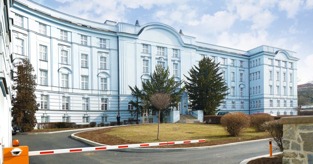 Představení nových přednostů a primářů po rozdělení Ústavu soudního lékařství a toxikologie