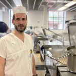 Thajské zelené kari nebo velikonoční nádivka. Šéfkuchař Petr Slivoně chystá ve VFN další tematické dny