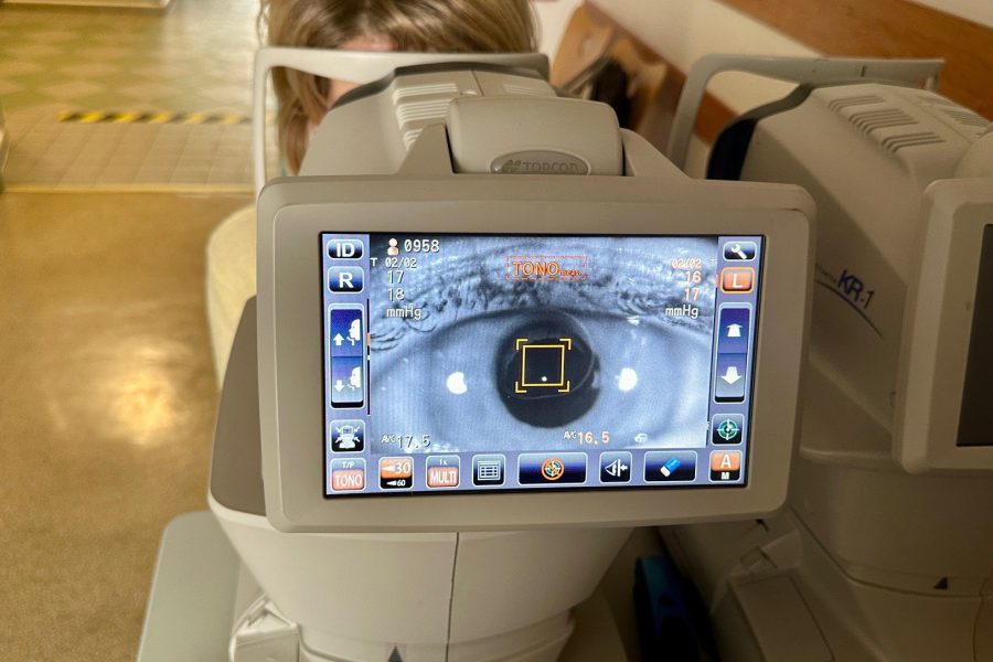 VFN se zapojila do Světového týdne glaukomu. Desítky lidí využily vyšetření bez objednání