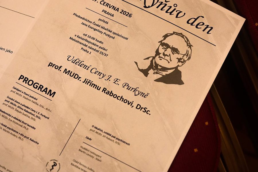 Profesor Jiří Raboch obdržel prestižní Cenu Jana Evangelisty Purkyně