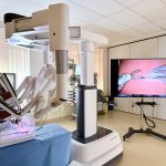 1. LF UK otevírá špičkové školicí centrum robotické chirurgie