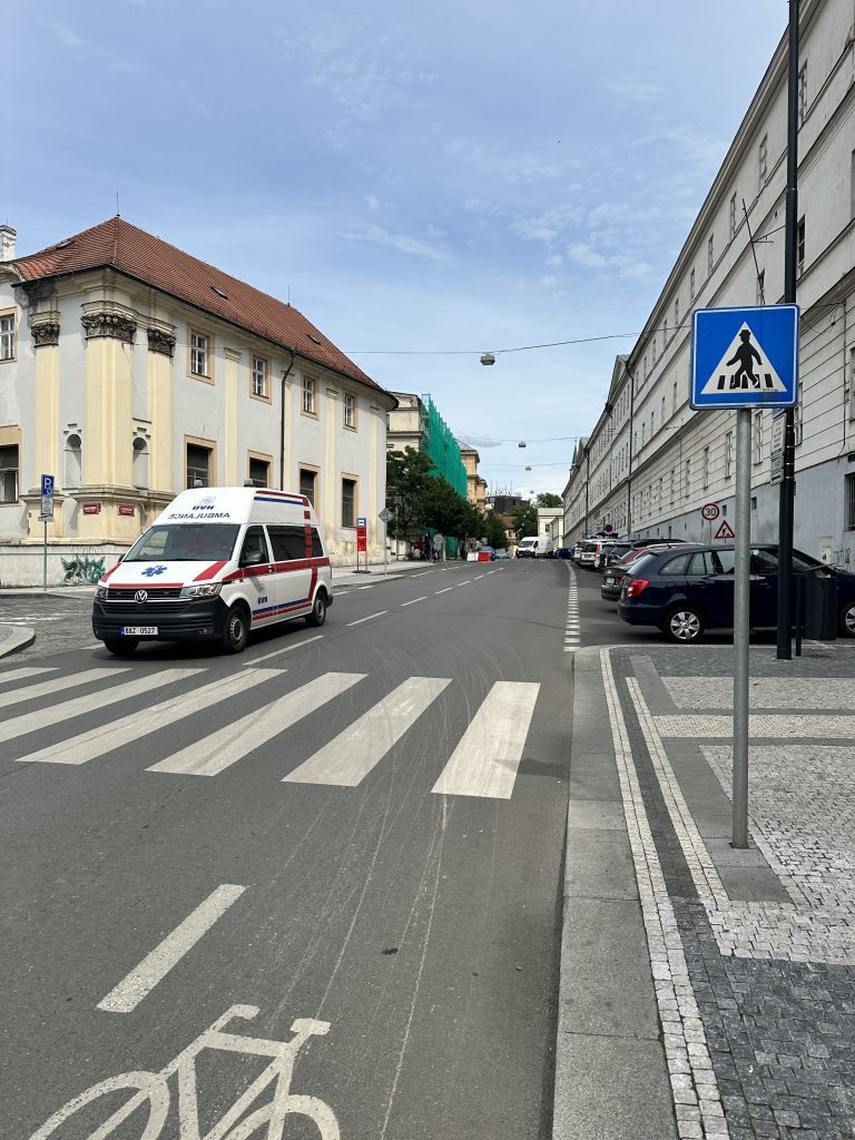 Jaké změny se chystají v parkování a vjezdu do areálů VFN?